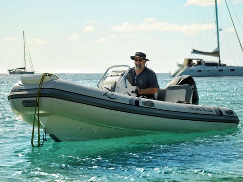 Gommone fuoribordo - CL 420 - HIGHFIELD BOATS - semirigido / open / con console laterale
