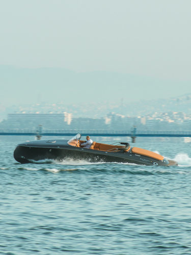 Runabout entrobordo - Venus Speedster X - Seven Seas Yachts - elettrico / diesel / a benzina