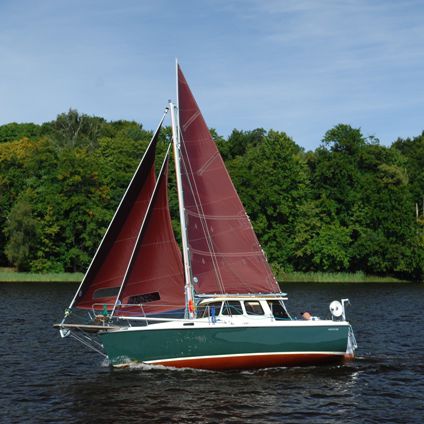 Barca a vela da crociera - 660 - HABER YACHTS Sp. z o.o.  - con 4 cuccette / con cockpit chiuso / con bompresso