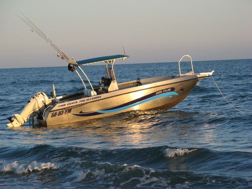 Barca open fuoribordo - 700 Offshore - Tinn-Silver aluminium boats - con console centrale / offshore / da pesca sportiva