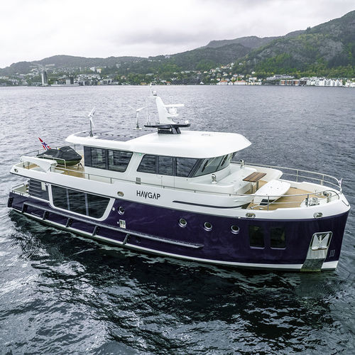 Motor-yacht da crociera - HAVGAP - Steeler Yachts - classico / con cabina di pilotaggio / elettrico