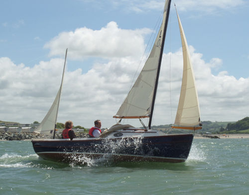 Barca a vela day-sailer - BayRaider - Swallow Yachts - con albero in carbonio
