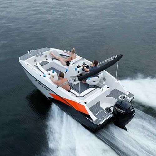 Deck boat fuoribordo - SVX series - Starcraft - con dual console / open / con console laterale