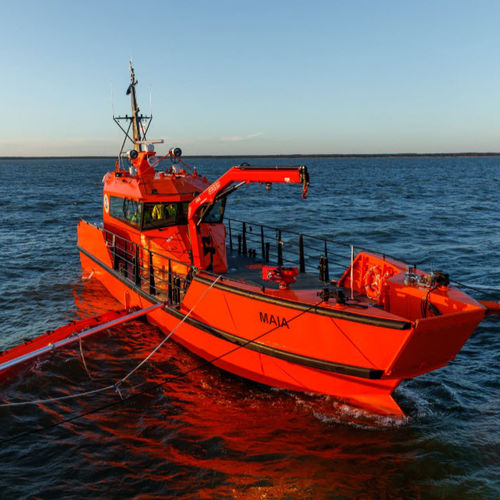 Barca professionale barca per il recupero di idrocarburi - MAIA - Baltic Workboats AS - entrobordo / in alluminio