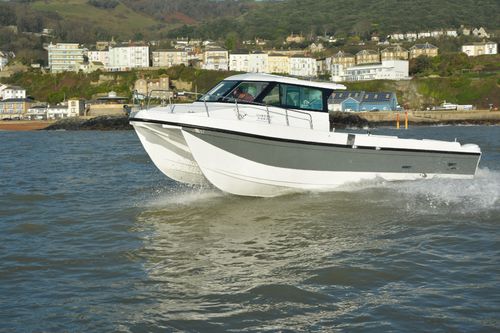 Barca da pesca e diporto catamarano - Andy O - Cheetah Marine - fuoribordo / bimotore / con cabina di pilotaggio