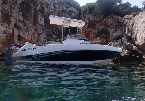 Barca open fuoribordo - QX620 - Marine Times Newspaper - con console centrale / da pesca sportiva / max. 8 persone