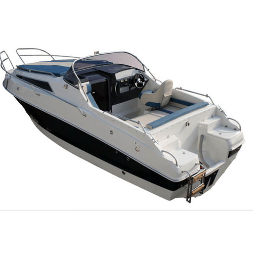 Day cruiser fuoribordo - QX650 - Marine Times Newspaper - open / max. 8 persone / con cabina