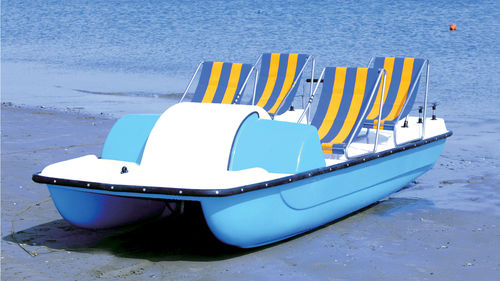 Pedalò 5 posti - CAPRI L - AQUABLUE - in poliestere / blu / giallo