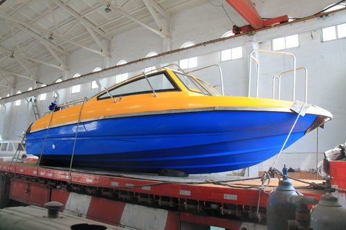 Runabout fuoribordo - YB-650 - Changzhou Youbang Boat Co., Ltd. - con dual console / open / max. 10 persone