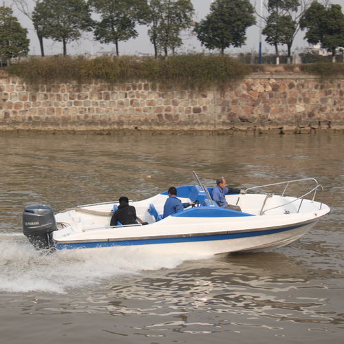 Lancia fuoribordo - YB-600 - Changzhou Youbang Boat Co., Ltd. - open / con dual console / bow-rider