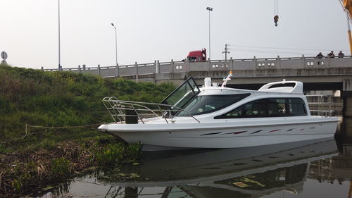 Barca professionale patrol boat - YB-1056 - Changzhou Youbang Boat Co., Ltd. - fuoribordo / fibra di vetro