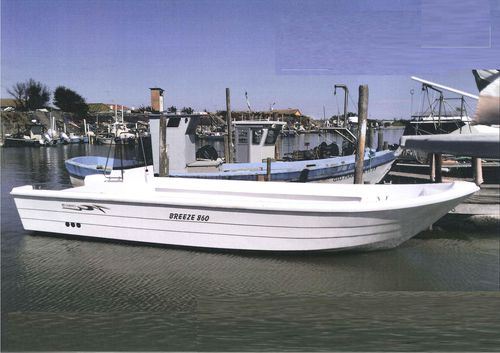 Barca open entrobordo - BREEZE 860 - SOCIETA' CONERO sas - bimotore / con console centrale / in fibra di vetro