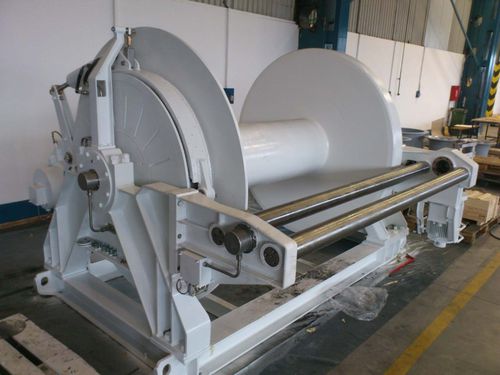Argano per nave da pesca - Adria Winch - di ormeggio / con motore elettrico / con motore idraulico