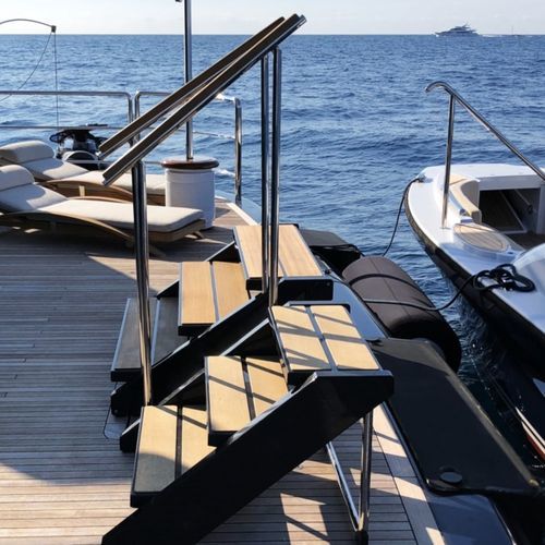 Scalino d'imbarco - C-QUIP INTERNATIONAL LTD.