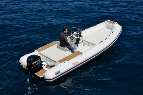 Gommone fuoribordo - 55' - NOAH SRL - semirigido / con console centrale / con prendisole
