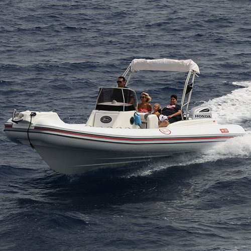 Gommone fuoribordo - MG 820 - SAVER  S.R.L. - semirigido / con console centrale / max. 22 persone