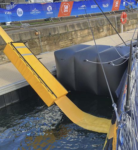 Parabordo per yacht - FENDACUBE - DEFENDA - per pontile / per banchina / quadrato