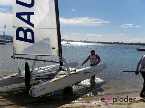 Catamarano sportivo da regata - EXPLODER A13 - eXploder Cats - singolo / con trapezio singolo / classe A