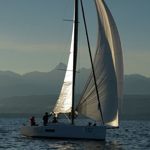 Barca a vela daysailer - ESSE 330 - Esse Boats - con 1 cabina / a chiglia retrattile / con bompresso