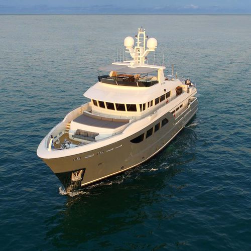Super-yacht da crociera - STORM - Cantiere Delle Marche - raised pilothouse