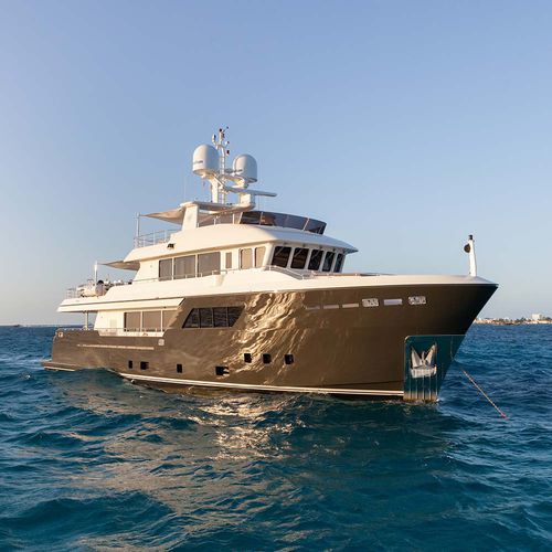 Super-yacht da crociera - ACALA - Cantiere Delle Marche - raised pilothouse / con 5 cabine