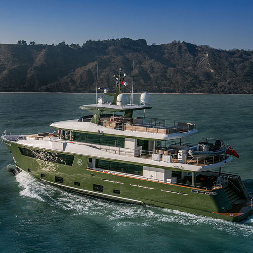 Super-yacht da crociera - HYHMÄ - Cantiere Delle Marche - raised pilothouse / con 5 cabine