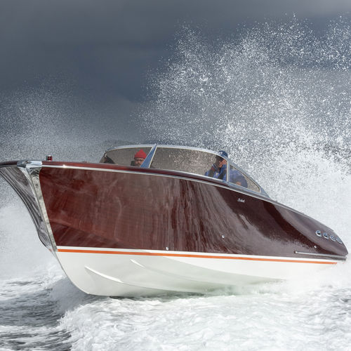 Day cruiser entrobordo - Dolvik D33 - Dolvik  - bimotore / con scafo planante / in legno