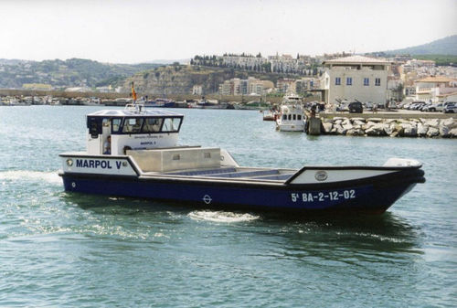 Barca professionale nave antinquinamento - MARPOL V 15M - Drassanes Dalmau, S.A - entrobordo