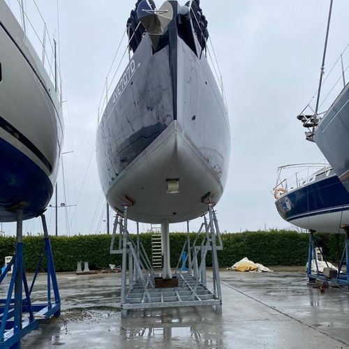 Invaso per barca a vela - SCBAG - Naval Tecno Sud - regolabile