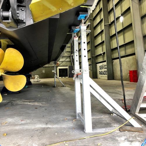 Invaso per barca a motore - CV2T Ton. 15+15 h. 18/30 - Naval Tecno Sud - regolabile / fisso