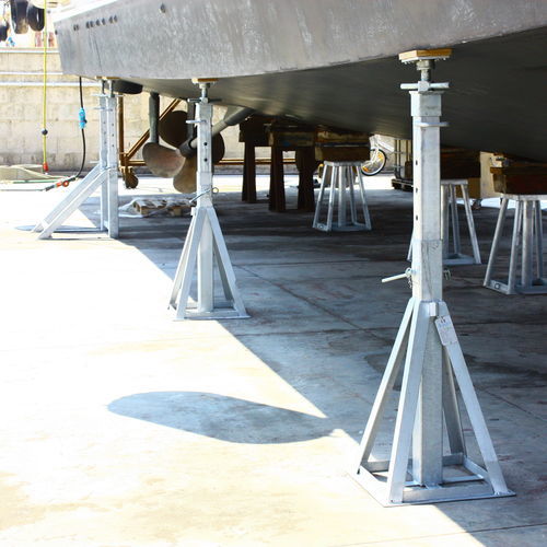 Puntello per barca - CV Ton.30 o Ton.50 h. 18/30 - Naval Tecno Sud - regolabile / fisso