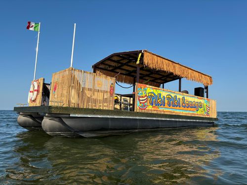 Pontoon boat fuoribordo - Tiki Tiki - Swiss-Boats AG - elettrico / da turismo / da immersione