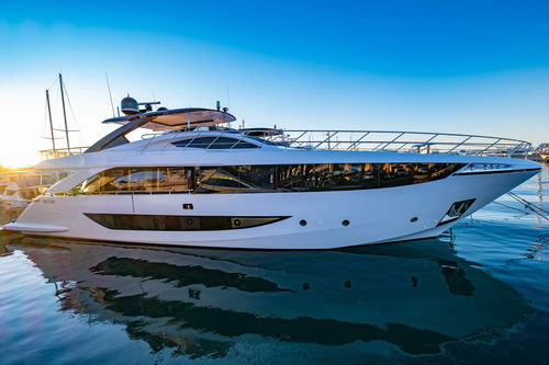 Motor-yacht da crociera - 100 - PERMARE SRL - con fly / con 5 cabine / con 10 cuccette