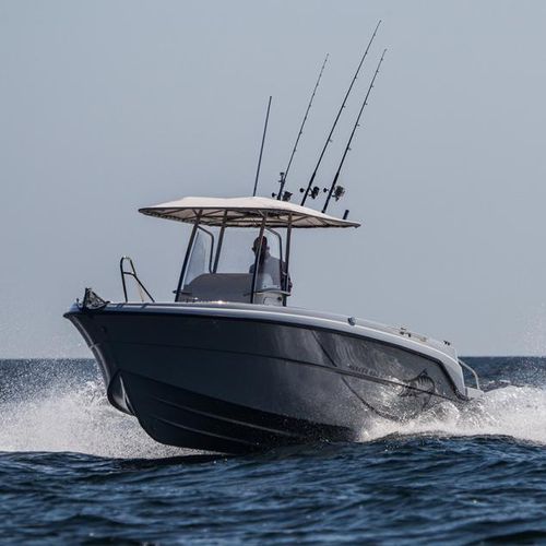Barca open fuoribordo - 660 Open - Parker Poland - con console centrale / da pesca sportiva / max. 7 persone