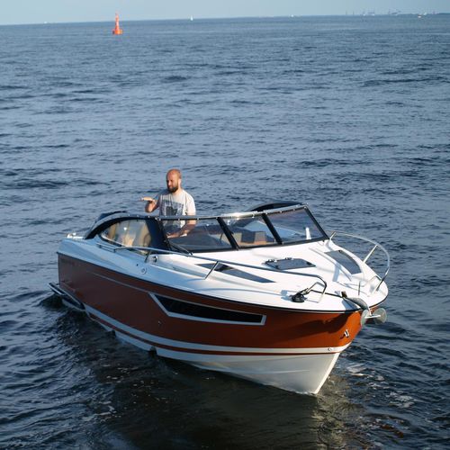 Runabout fuoribordo - 750  - Parker Poland - con dual console / open / max. 7 persone