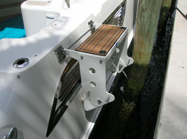 Scaletta per yacht - 2-Step - Ne Wave Fabrication - per barca / pieghevole / di imbarco