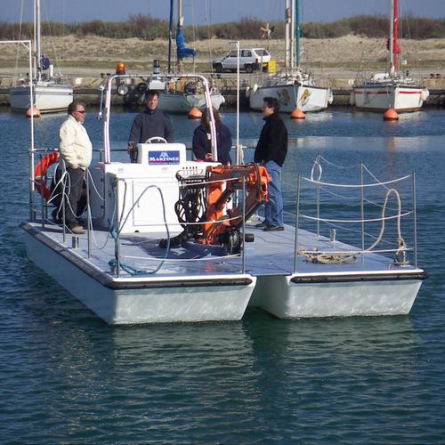 Barca professionale chiatta da lavoro - MARTINEZ CONSTRUCTIONS NAVALES - catamarano / fuoribordo