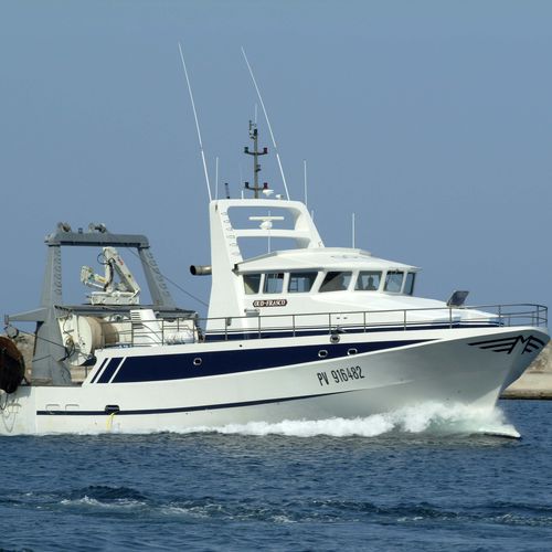 Barca professionale peschereccio a strascico - OUD-FRASCO - MARTINEZ CONSTRUCTIONS NAVALES - entrobordo / diesel / in poliestere
