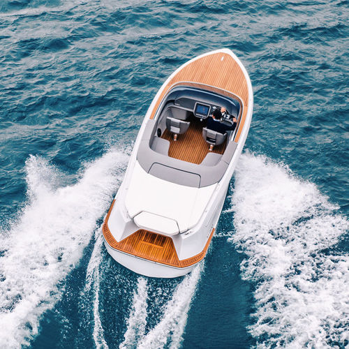 Runabout entrobordo - M 800 - Boote Marian GmbH - con dual console / open / tradizionale