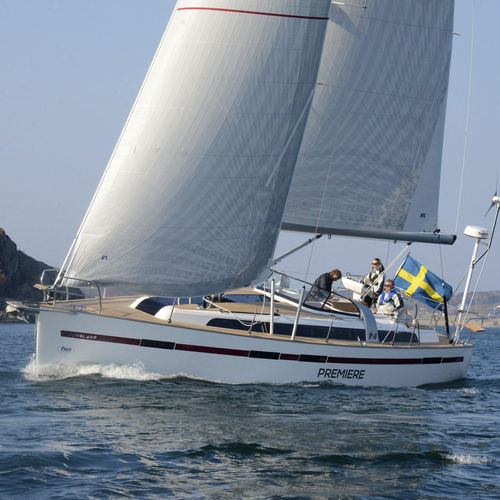 Barca a vela da crociera - N395 AC - Najad - con pozzetto centrale / con bompresso / con doppio timone a ruota