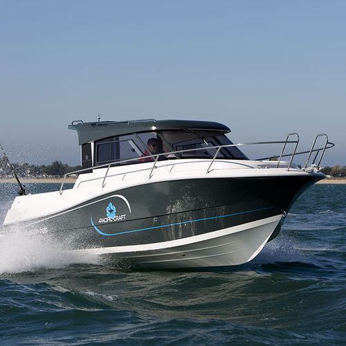 Cabin-cruiser fuoribordo - 785 - Pacific Craft - con cabina di pilotaggio / da pesca / max. 8 persone
