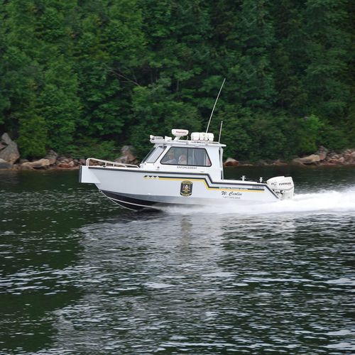 Barca professionale patrol boat - 25’ - Stanley Aluminum Boats