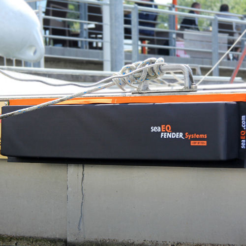 Parabordi per marina - DF B 110/20 - seaEQ - per pontile / per palo / rettangolare