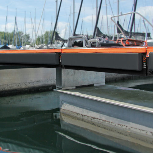 Parabordi per marina - DF 80/10 - seaEQ - per pontile / rettangolare / nero