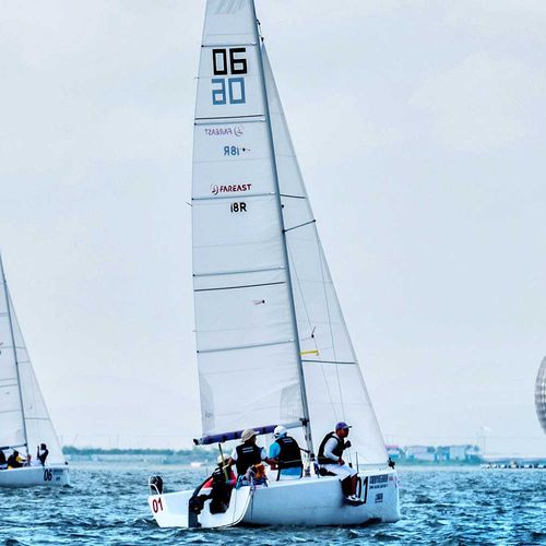 Barca a vela con chiglia da regata - 18R - Fareast Boats - trasportabile