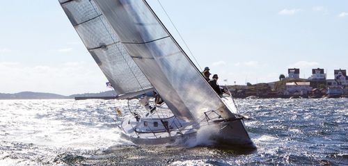 Barca a vela da regata e crociera - Diva 35 - Fabola Yachts - con 2 cabine / con 3 cabine / con pozzetto centrale
