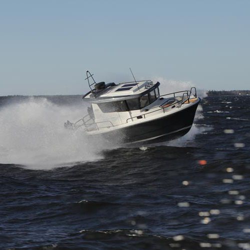 Cabin-cruiser entrobordo - 25  - SARGO BOATS / Sarins Batar Oy Ab - hard-top / con 2 cabine / con 4 cuccette