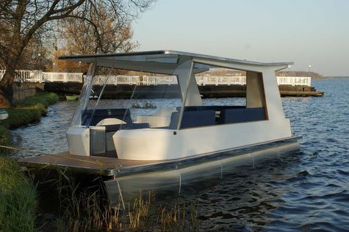 Barca professionale taxi acqueo - WATERBUS 900 - Waterbus S.C. - fuoribordo / pontoon boat