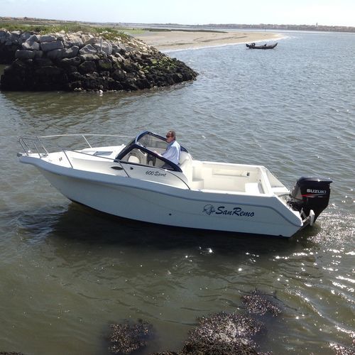Day cruiser fuoribordo - 635 Sport - San Remo Boats - open / con 2 cuccette