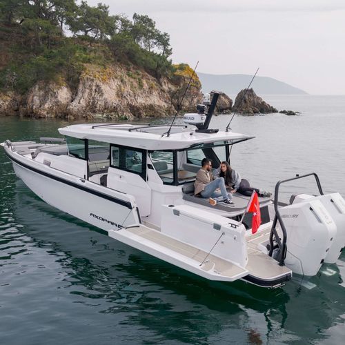 Cabinato fuoribordo - 38 XC Cross - Axopar Boats Oy - bimotore / con cabina di pilotaggio / da pesca sportiva